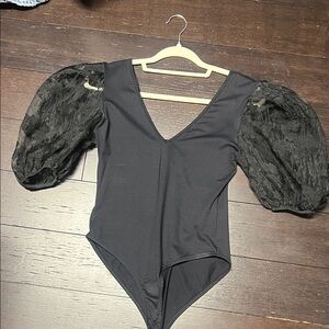 Zara Black bodysuit with puff sleeves